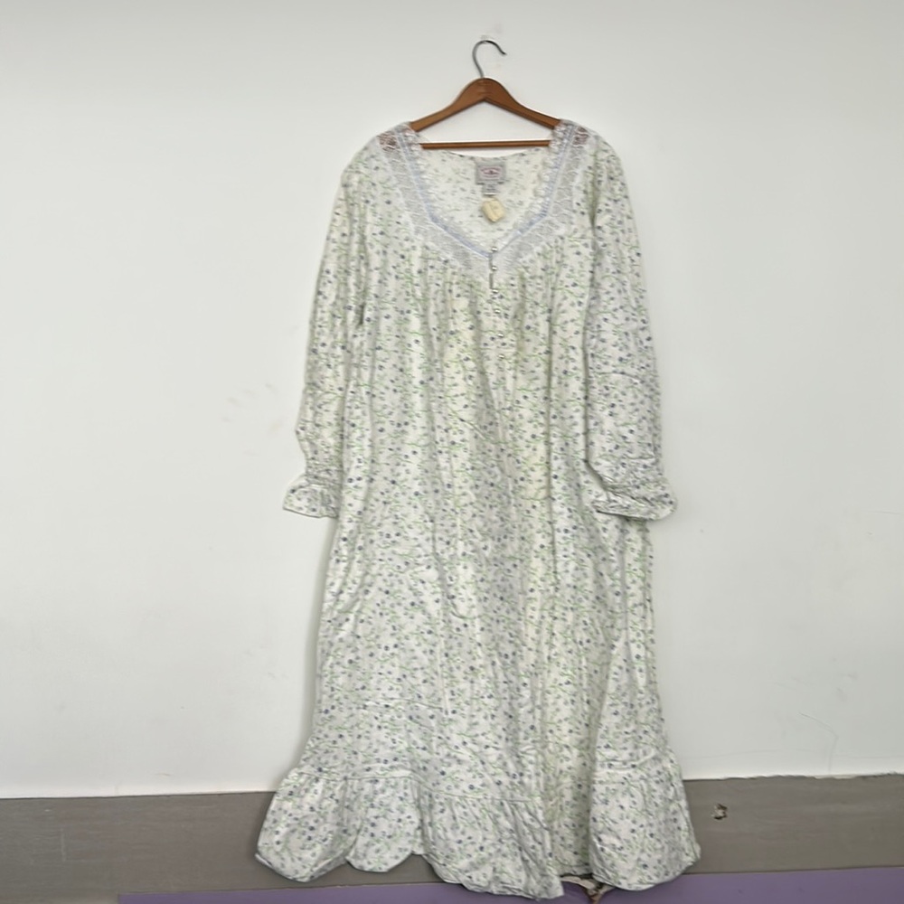 Sleepwear